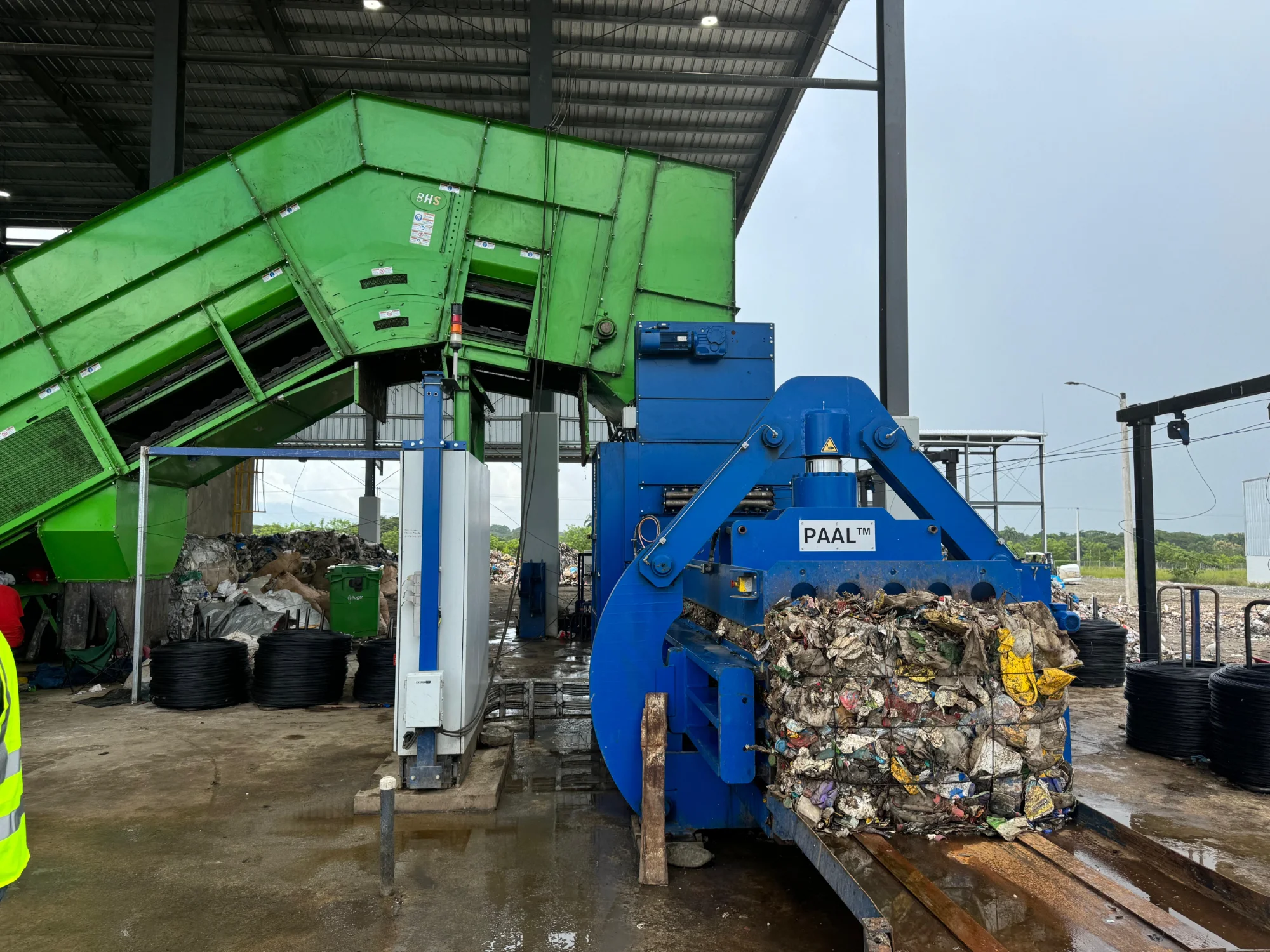 Materials sorting and baling process